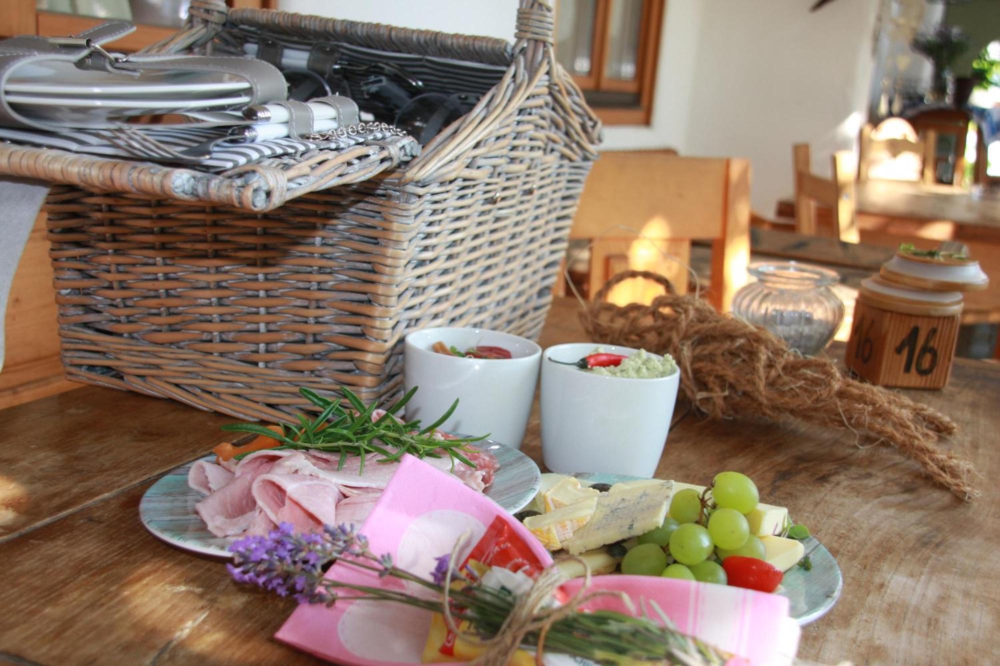 Oleander Romantik Zimmer Trausdorf an der Wulka Luaran gambar