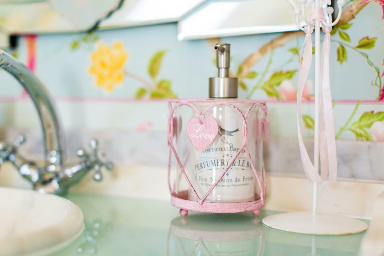 Oleander Romantik Zimmer Trausdorf an der Wulka Luaran gambar